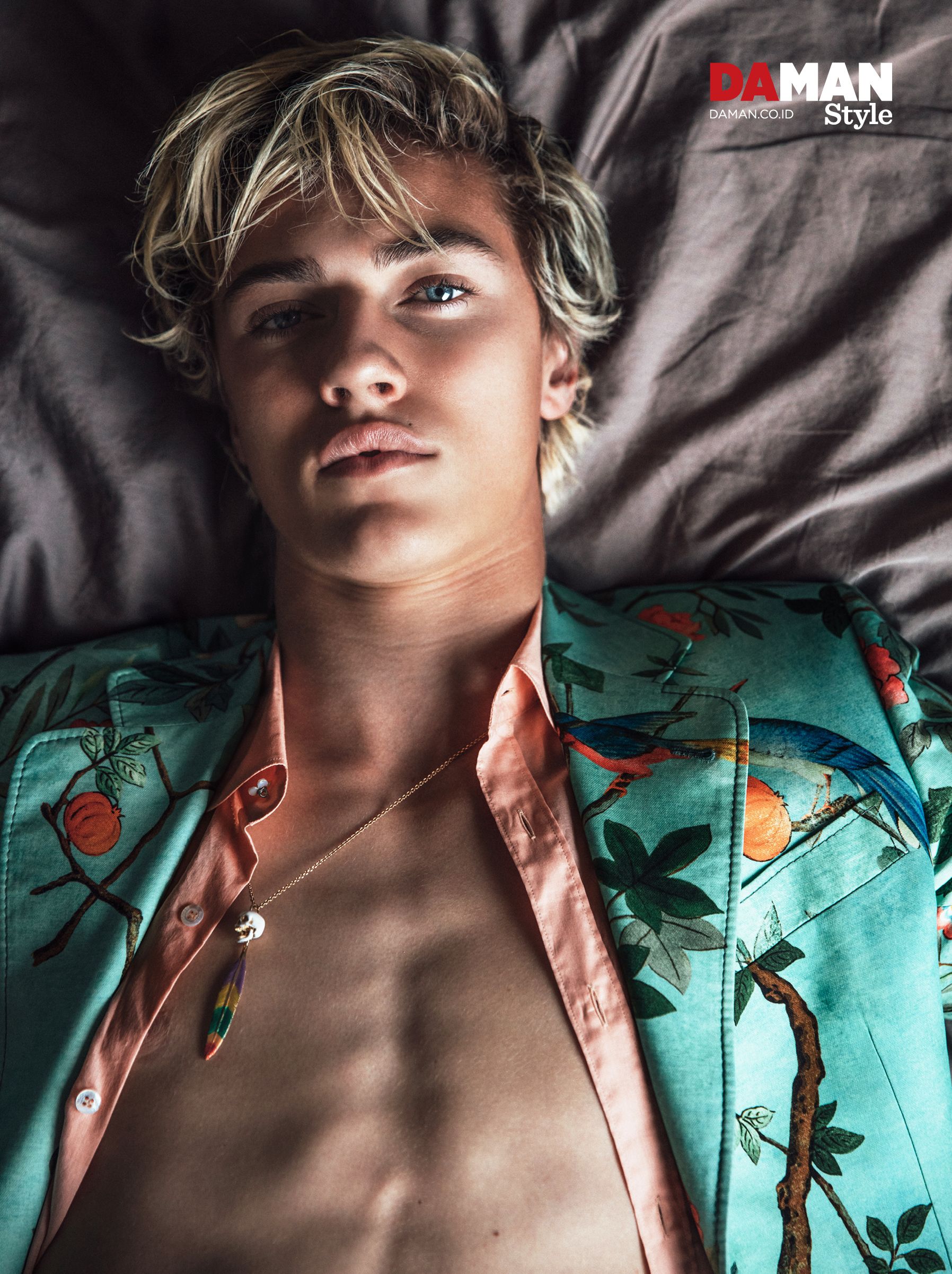 DA MAN Style Spring Summer 2016 — Lucky Blue Smith — photograph by Mitchell Nguyen McCormack